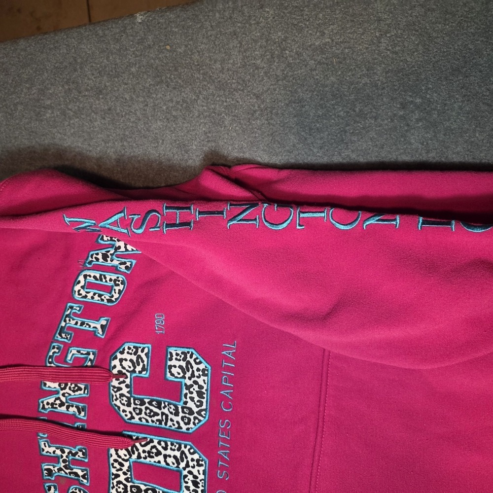 N&t Pink Washington DC Pullover Hoodie Size Large J1 - Picture 2 of 6